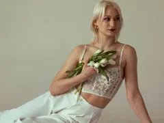 LilyBlossom Live Webcam