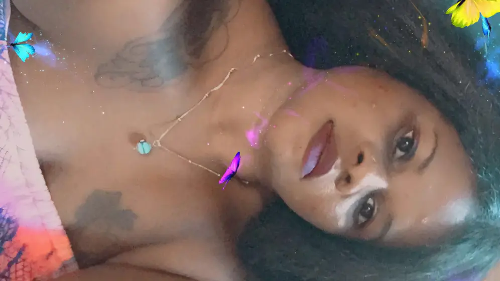 S-Queen Live Webcam