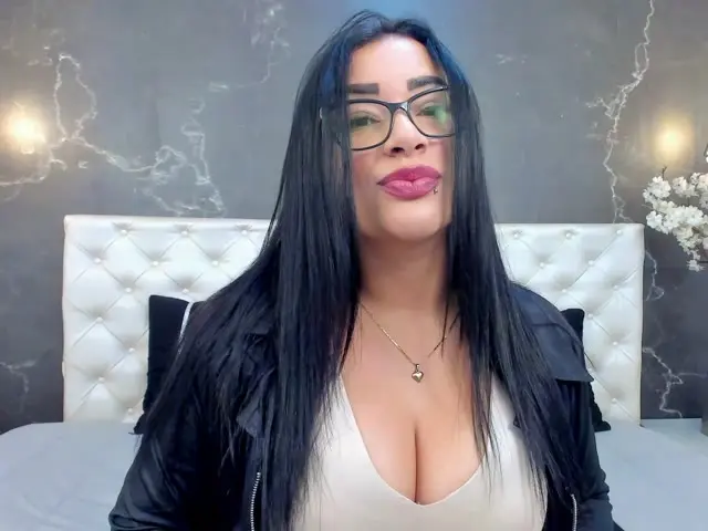 cloelovelle Live Webcam Profil